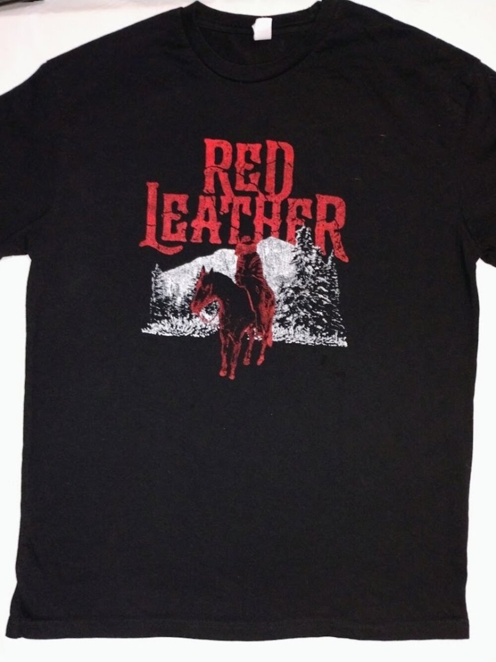 Vintage Red Leather Tahoe Merch T-Shirt Artist Sueco Cowboy Horse Black Large